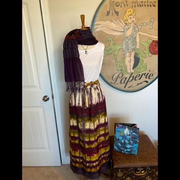 Anthropologie Dresses & Skirts - Gorgeous wrap around skirt from Anthropologie